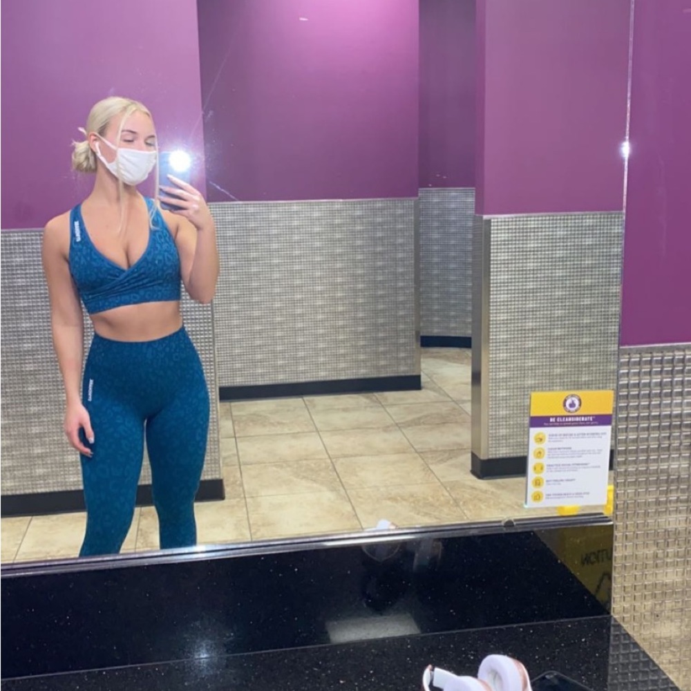 Gymshark Blue Leopard Print Set